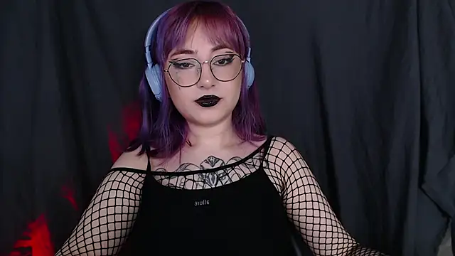 purplewitch online show from February 27, 1:33 pm