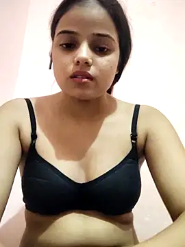 Snapshot of CUTE_09 chatting on October 12, 5:37 pm CUTE 09 online show from October 12, 5:37 pm