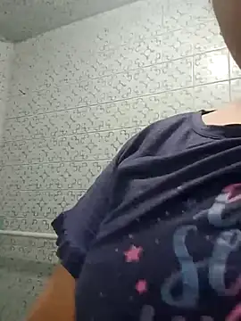 Snapshot of alexandraluv chatting on October 14, 6:54 pm alexandraluv online show from October 14, 6:54 pm