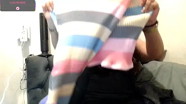 MirandaLatinaLovely online show from March 22, 5:08 pm