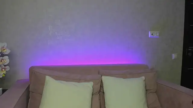 Jenny Jimmy online show from October 3, 1:11 am