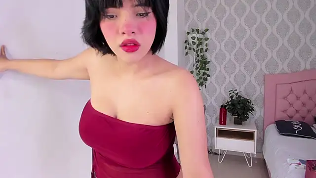 ada sienna online show from October 3, 12:10 pm