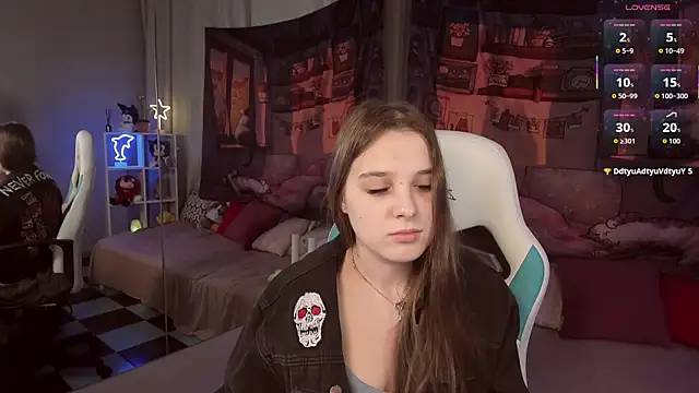 kaisajenner online show from September 22, 8:29 pm