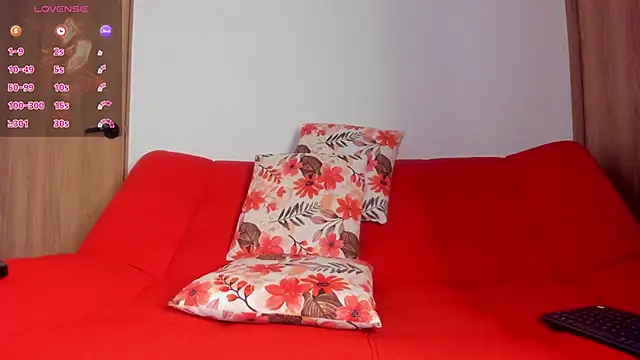 curly sweett1 online show from October 9, 12:48 am