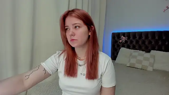 Ella Mayers online show from September 14, 12:36 pm