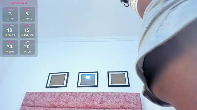 VioletMoon6 online show from October 1, 9:53 pm