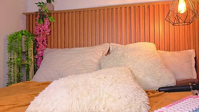 vicky bass online show from September 20, 10:08 pm