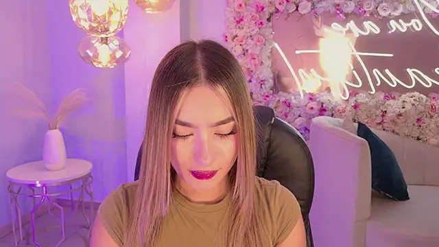 AmaiaHaywood online show from October 29, 4:50 am