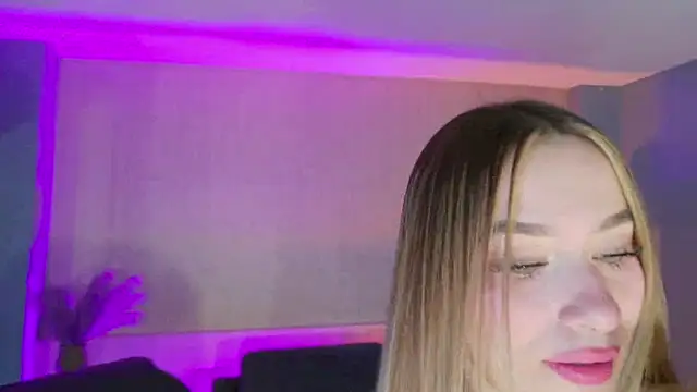 AmaiaHaywood online show from October 10, 5:56 am