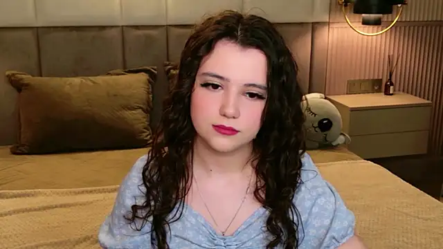 Pauline Heaven online show from February 20, 6:26 am