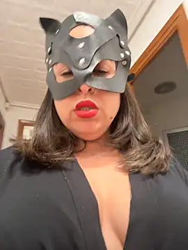 Snapshot of laarti chatting on October 6, 6:23 pm laarti online show from October 6, 6:23 pm