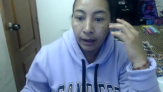 Siblleyx online show from October 7, 8:46 pm