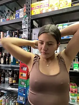 Andrea18 blonde online show from May 28, 3:32 pm