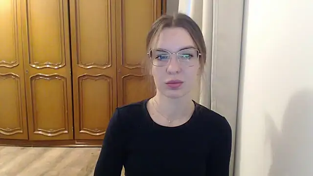 aurora lust online show from November 18, 6:36 am