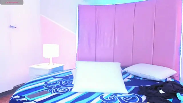 Snapshot of Liiam_smith_ chatting on September 24, 1:21 pm Liiam smith  online show from September 24, 1:21 pm