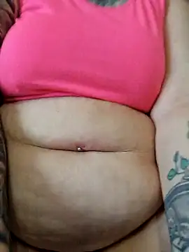 CannabisQueenn online show from October 14, 7:00 am