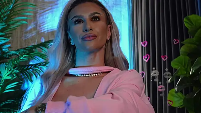 Snapshot of KarlaBart chatting on October 13, 8:00 pm KarlaBart online show from October 13, 8:00 pm