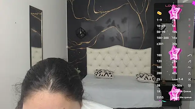 Aaliyah11 online show from September 23, 10:52 pm