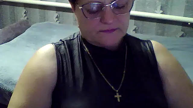 ElzaJewel online show from November 14, 7:14 pm