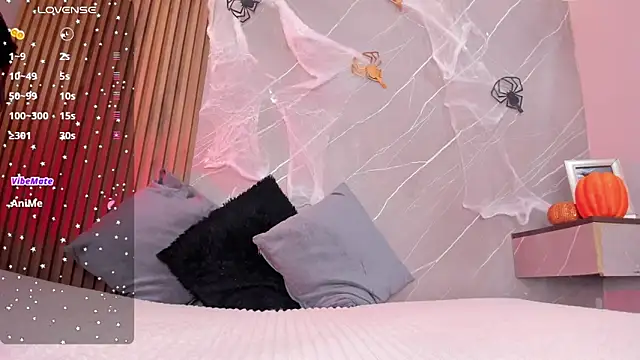 ariana jhonson1 online show from October 29, 12:31 pm