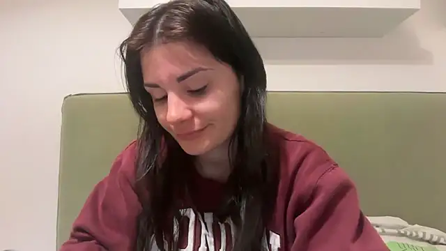 Petitecookie online show from April 6, 8:21 pm