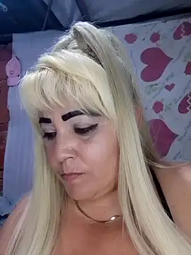 BonniAdams online show from October 7, 4:50 am