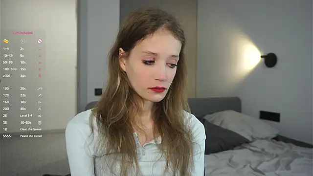 WildaHeldreth online show from October 17, 5:16 pm