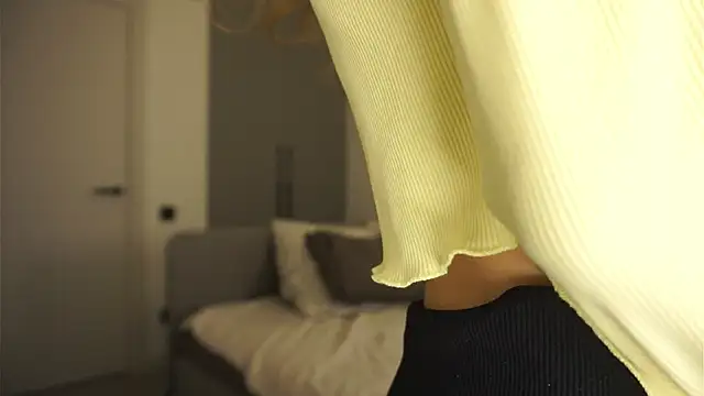 WildaHeldreth online show from September 22, 6:17 pm