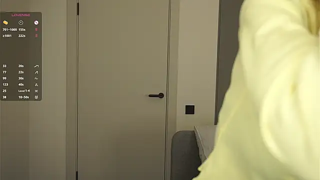 WildaHeldreth online show from September 21, 6:06 pm