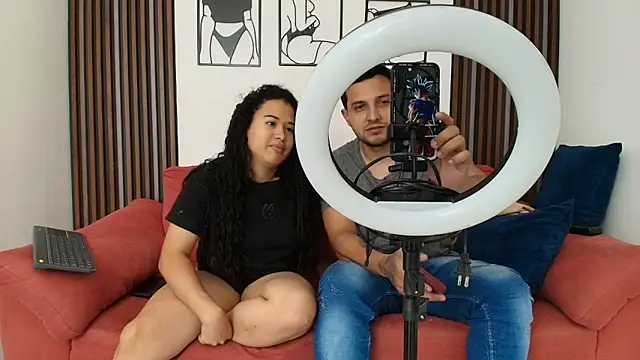 Snapshot of ema_abby chatting on October 8, 12:59 am ema abby online show from October 8, 12:59 am