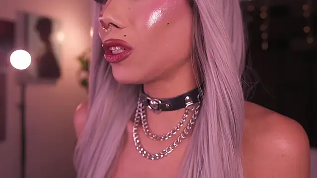 soidai miiu online show from April 13, 10:54 pm