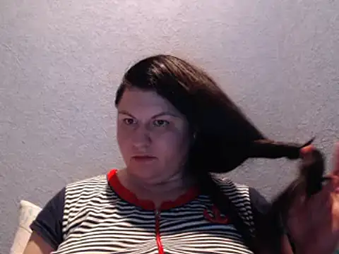 Snapshot of KiraSwee chatting on September 21, 5:44 pm KiraSwee online show from September 21, 5:44 pm