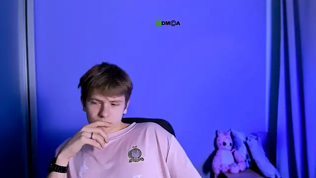 jimmie hot online show from October 18, 1:58 pm