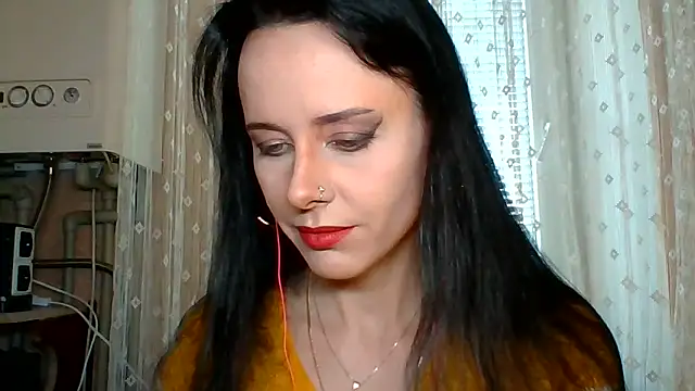 Snapshot of LuminousLady chatting on September 27, 1:07 pm LuminousLady online show from September 27, 1:07 pm