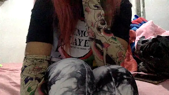 Snapshot of sharonlopez9611 chatting on October 5, 4:17 am sharonlopez9611 online show from October 5, 4:17 am