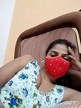 Snapshot of fuungirl38 chatting on October 6, 8:13 pm fuungirl38 online show from October 6, 8:13 pm