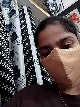 Snapshot of fuungirl38 chatting on September 19, 6:40 pm fuungirl38 online show from September 19, 6:40 pm