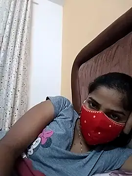 Snapshot of fuungirl38 chatting on October 18, 6:53 pm fuungirl38 online show from October 18, 6:53 pm