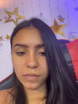 Snapshot of julieta_fn chatting on October 11, 2:53 pm julieta fn online show from October 11, 2:53 pm