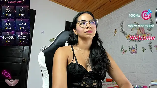 alisson hoffman05 online show from December 14, 12:00 pm