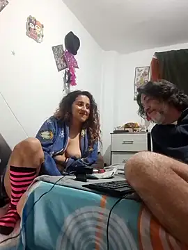 jeans and emma online show from November 28, 3:42 am