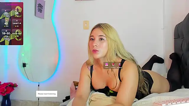 Snapshot of Vickyallien chatting on October 9, 4:11 pm Vickyallien online show from October 9, 4:11 pm