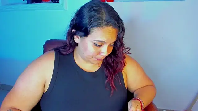 Snapshot of KourtneyEvans chatting on October 23, 7:09 pm KourtneyEvans online show from October 23, 7:09 pm