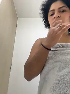 Tana latin online show from November 14, 3:17 am