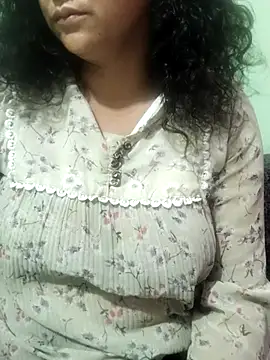 Your cutiepie  online show from July 17, 12:31 pm