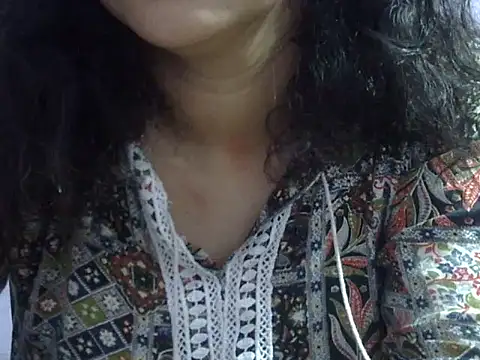 Your cutiepie  online show from March 25, 6:44 pm