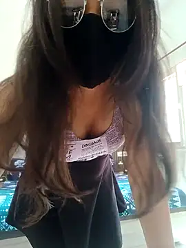 Shenuxbabie online show from April 22, 6:43 am