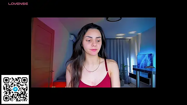 EmiliaZen online show from February 14, 7:05 pm