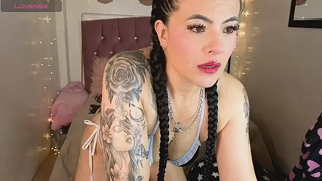 lizha milf online show from March 28, 6:18 pm