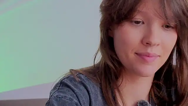 DemiDee online show from June 25, 8:32 pm